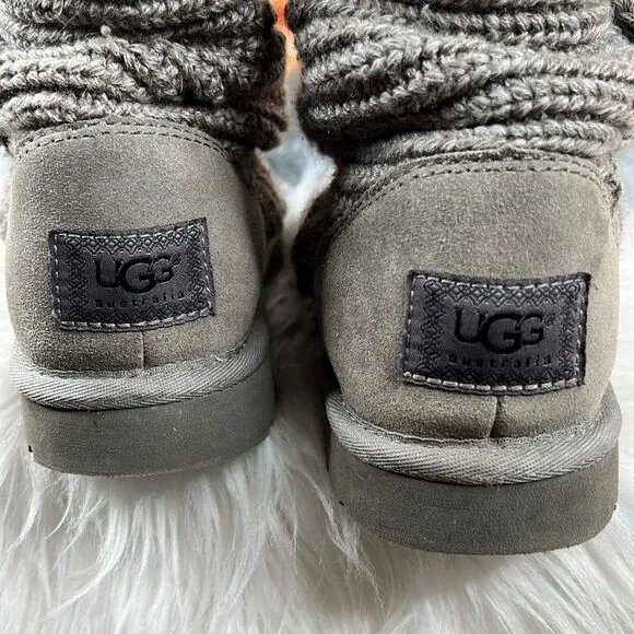 Ugg Classic Cardi Knit Boots Size 7