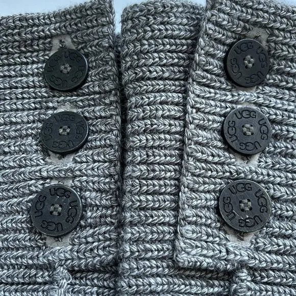 UGG Classic Cardy Gray Chunky Cable Sweater Boot Size 5