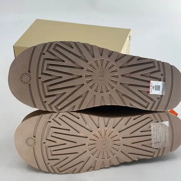 Ugg‎ Classic Dipper Platform Boots 12 Chestnut Brown Suede Sheepskin Women NEW