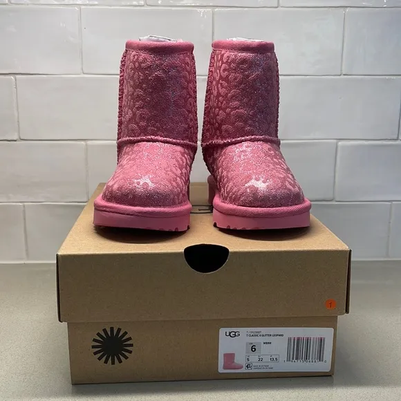 Ugg Classic II Glitter Leopard Boots NIB - Toddler 6
