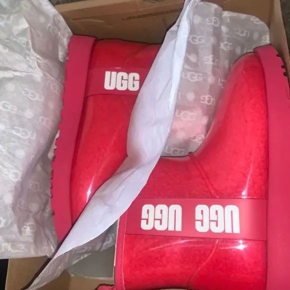Ugg Classic Mini Clear Boots size 6 New