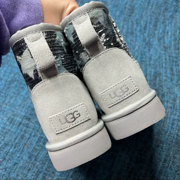 UGG Classic Mini Sequin Star Boots in Gray