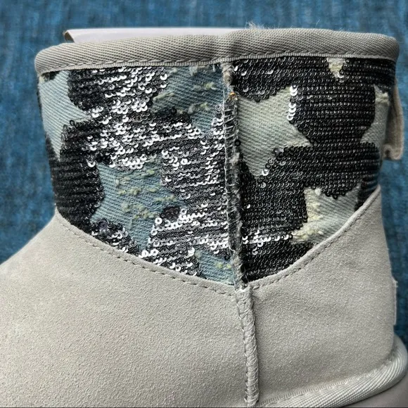 UGG Classic Mini Sequin Star Boots in Gray