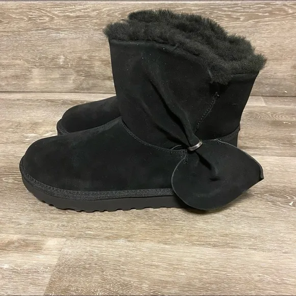 UGG | Classic Mini Twist Boots In Black Size 7 NEW In Box