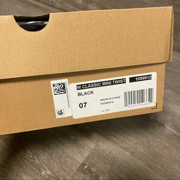 UGG | Classic Mini Twist Boots In Black Size 7 NEW In Box