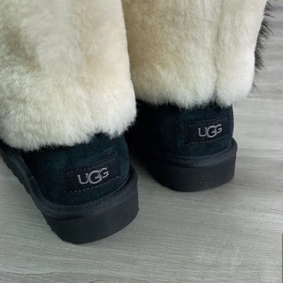 UGG classic mini wisp black boots