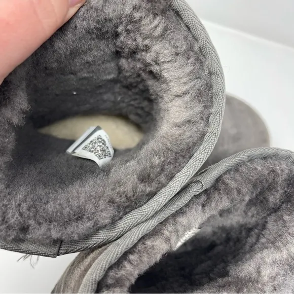 Ugg Classic Short Boots in Gray