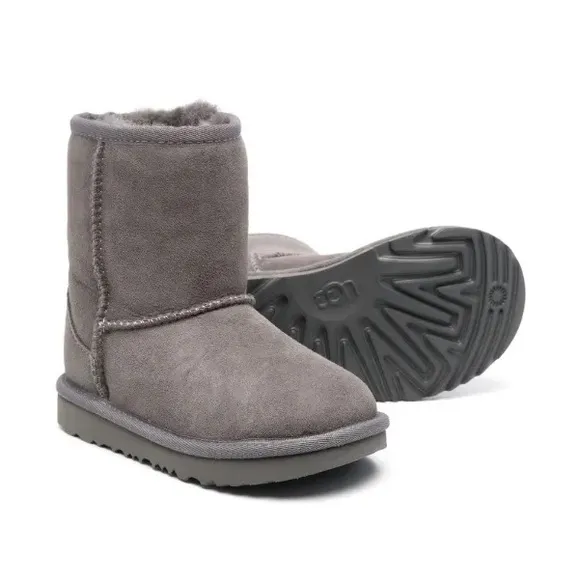 UGG | Classic Short Boots