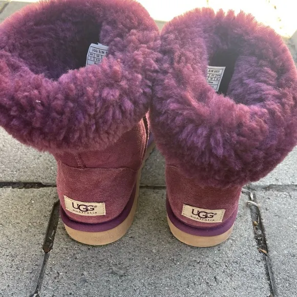 UGG Classic Short II Boot Plum Purple Size 7