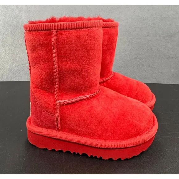 UGG Classic Short II Toddler Size 6 Sherling Fur Red Boots 1017703T Kids
