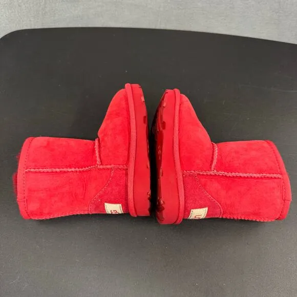 UGG Classic Short II Toddler Size 6 Sherling Fur Red Boots 1017703T Kids