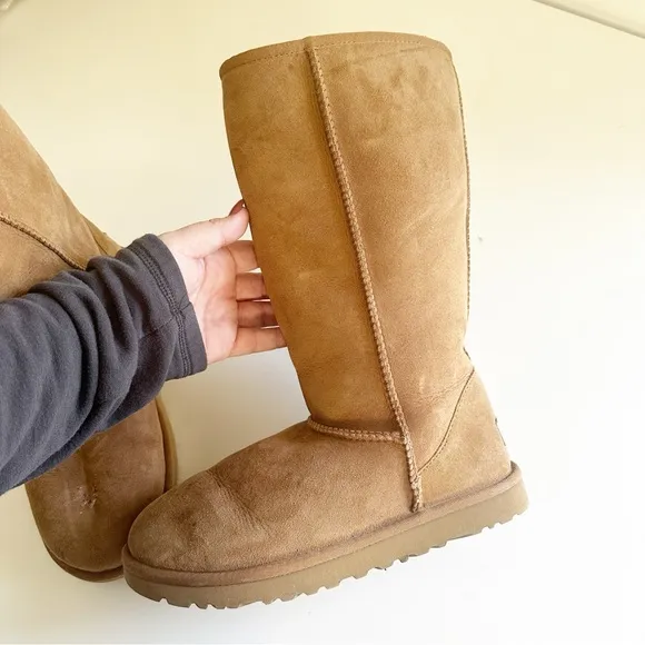 UGG Classic Tall Shearling Suede Boots Chestnut Brown 8