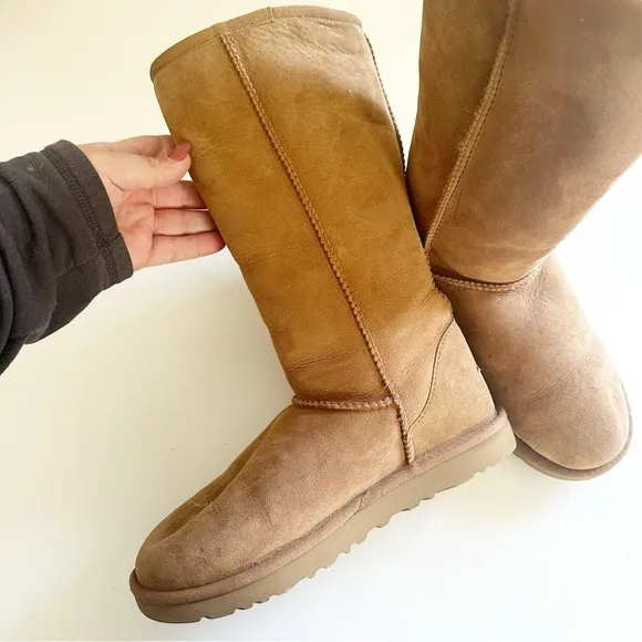 UGG Classic Tall Shearling Suede Boots Chestnut Brown 8
