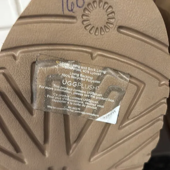 UGG Classic Ultra Mini Platform Chestnut Boots Women's Size 10 NEW