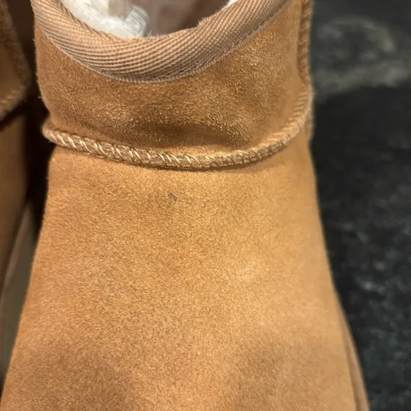 UGG Classic Ultra Mini Platform Chestnut Boots Women's Size 10 NEW