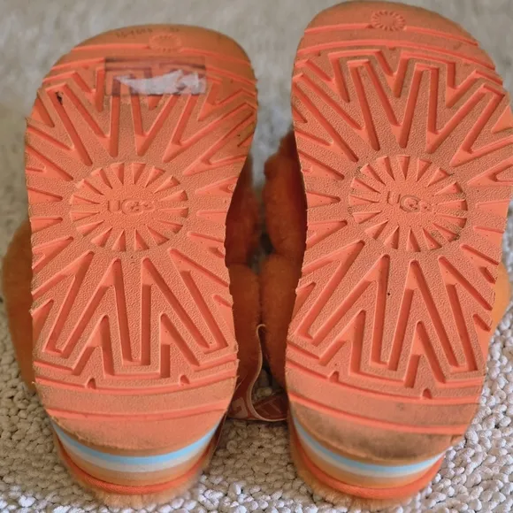 UGG Disco Knot Mandarin Orange Fluffy Platform Sandals