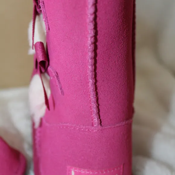 UGG KOOLABURRA CLASSIC SUEDE FUR BOW BOOTS PINK‎