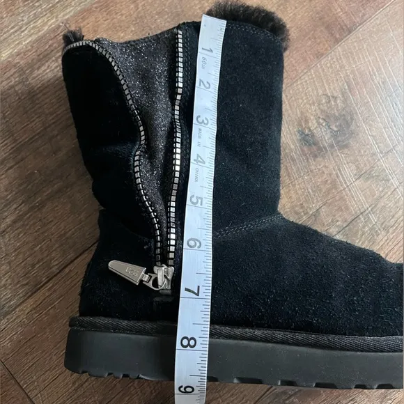 UGG Marice Black‎ Sequin classic Boots women’s size 7