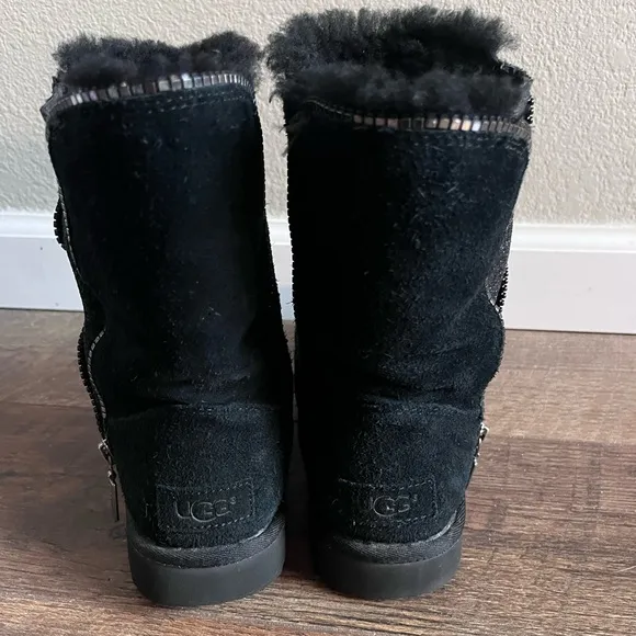 UGG Marice Black‎ Sequin classic Boots women’s size 7