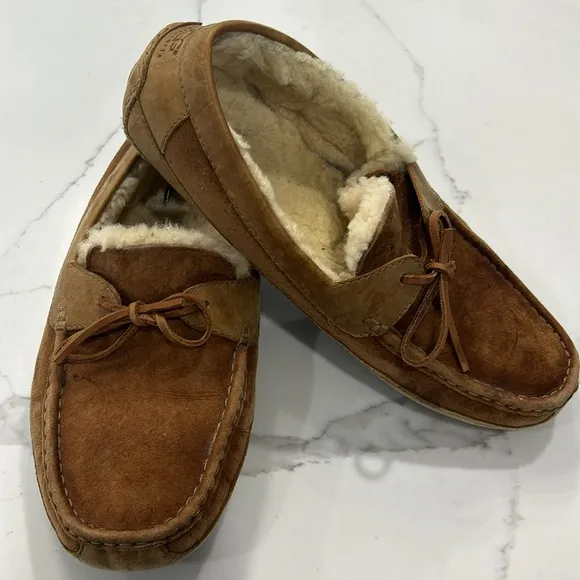 UGG Men’s Slippers/Loafers Byron Suede Wool Slip On. Size 13