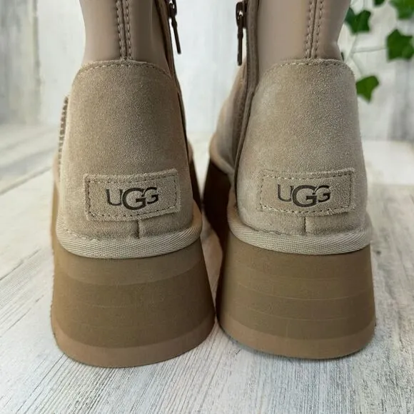 UGG SAND SUEDE CLASSIC DIPPER 2&quot; PLATFORM ANKLE BOOTS, WOMEN US 8