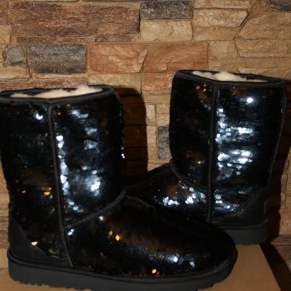 UGG SEQUIN SPARKLE‎ Classic Boots NEW