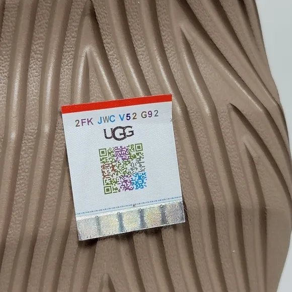 UGG Slide It Men's Size 12 Tan B-GRADE Open-toe Beach Gym Sport Sandals New