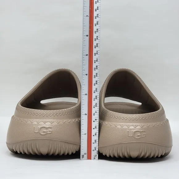 UGG Slide It Men's Size 12 Tan B-GRADE Open-toe Beach Gym Sport Sandals New