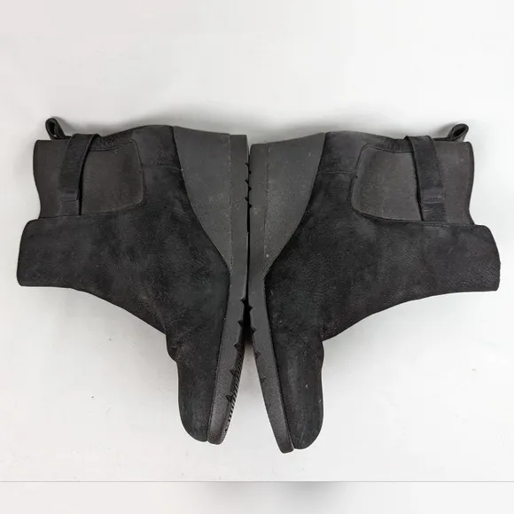 UGG sz.9 Ankle Boots Chelsey Booties Indra Waterproof Wedge Suede Fleece Lined