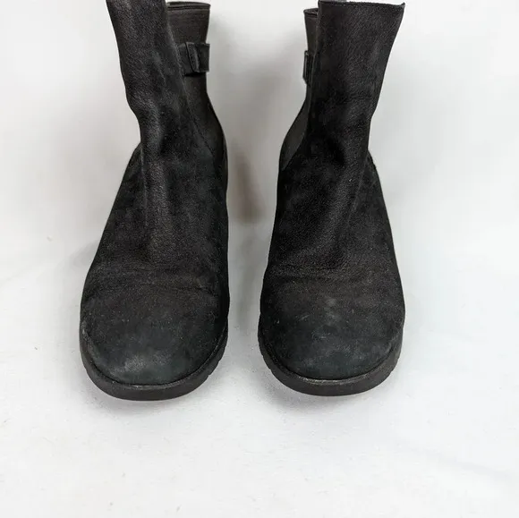 UGG sz.9 Ankle Boots Chelsey Booties Indra Waterproof Wedge Suede Fleece Lined