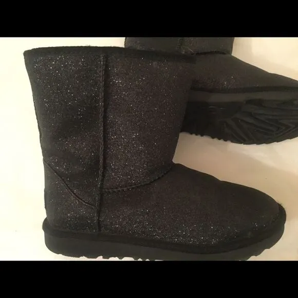 UGG Youth Classic Short II Black Glitter Boots
