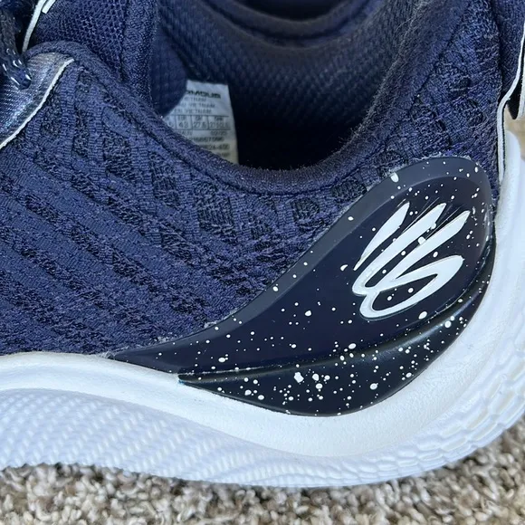 Under Armour Men's Curry Flow 10 Team Basketball Shoes Sneakers in Midnight Navy
