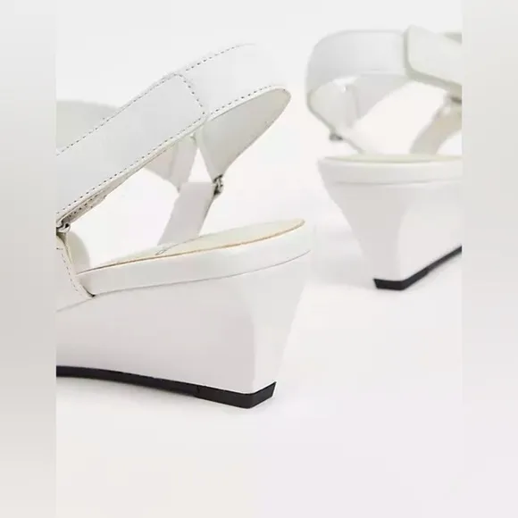 Vagabond Nellie Leather Strappy Wedge Sandals in White 11