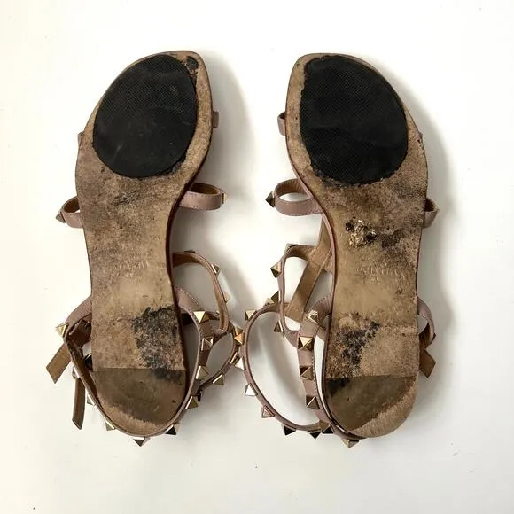 Valentino Garavani Rockstud Flat Caged Leather Sandals Women's Beige Poudre 37