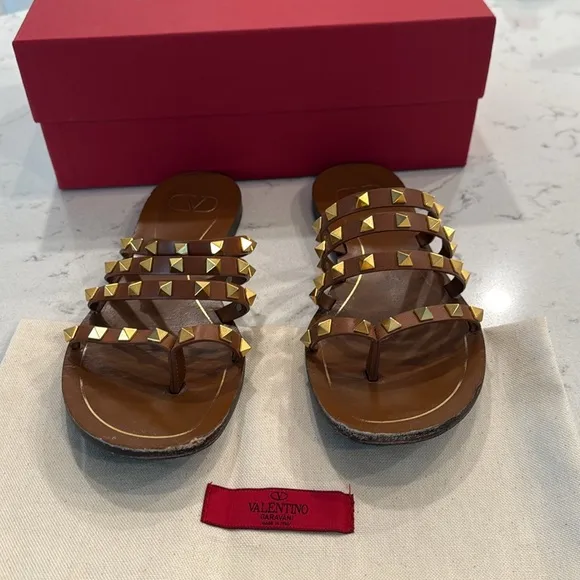 VALENTINO Rock Stud  Sandal- 38.5