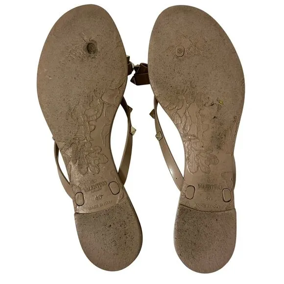 Valentino Taupe Valentino Garavani Rockstud Bow Sandals size 9.5