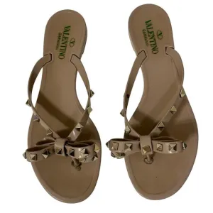 Valentino Taupe Valentino Garavani Rockstud Bow Sandals size 9.5