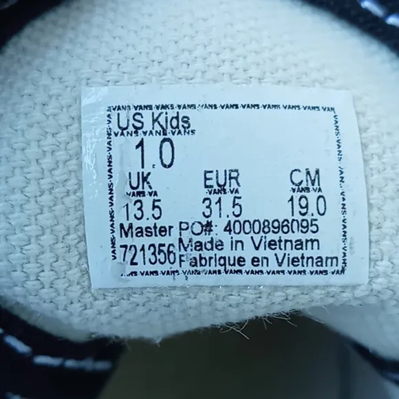 Vans  &quot;AUTHENTIC&quot; Kids Fashion Sneakers # 721356