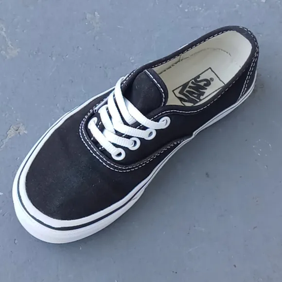 Vans  &quot;AUTHENTIC&quot; Kids Fashion Sneakers # 721356