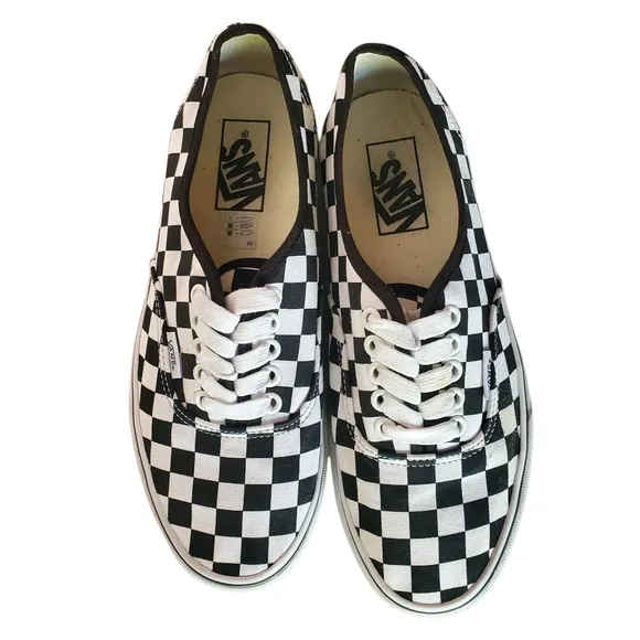 VANS Black/White RARE 'All Over' Checkerboard Print Low Top Sneakers Unisex W8
