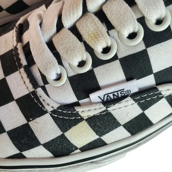 VANS Black/White RARE 'All Over' Checkerboard Print Low Top Sneakers Unisex W8