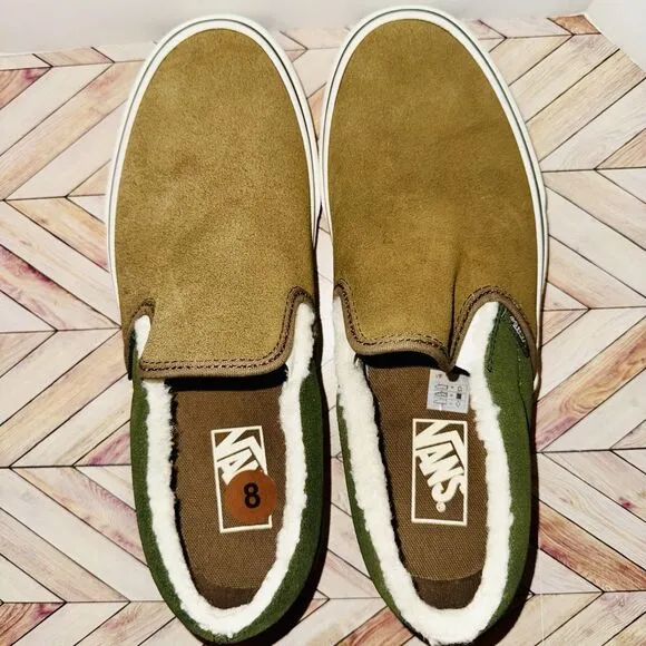 Vans Classic Slip-On Suede Sherpa Kangaroo Brown M 8 W 9.5 Sneakers VN0009Q7BYW