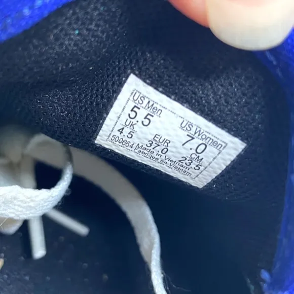 Vans ComfyCush Era Zebra Sneaker