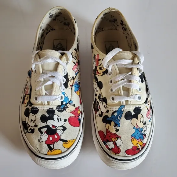 Vans Disney 8 Mickey Mouse 90th Birthday Unisex Artsy Punk Skater Sneakers