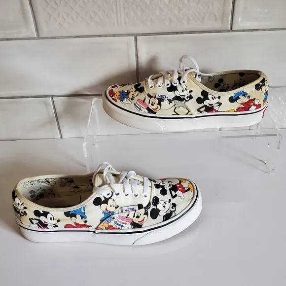 Vans Disney 8 Mickey Mouse 90th Birthday Unisex Artsy Punk Skater Sneakers