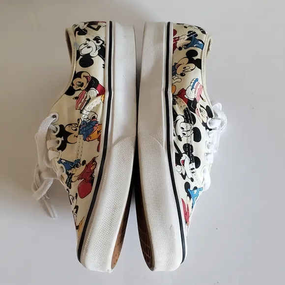 Vans Disney 8 Mickey Mouse 90th Birthday Unisex Artsy Punk Skater Sneakers