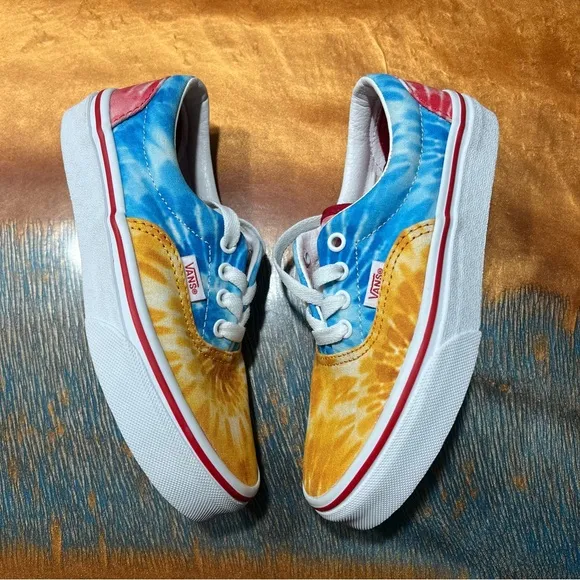 Vans era tie-dye low top sneakers size 1.5 red, white blue yellow