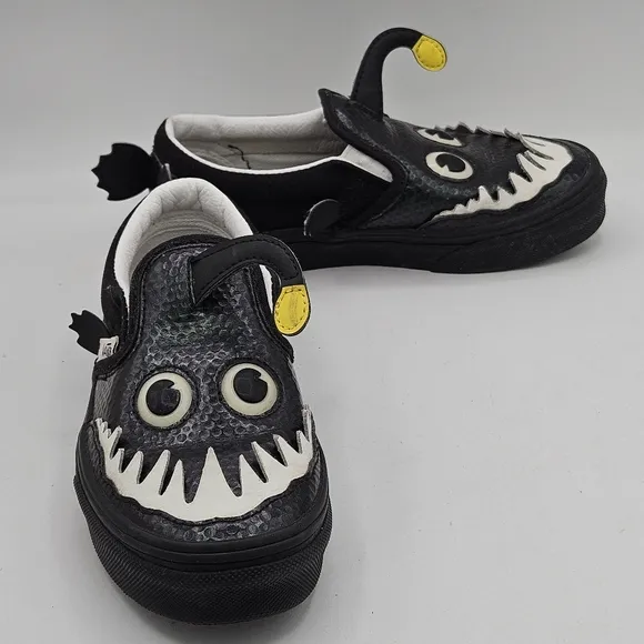 Vans K Classic Slip-ON Anglerfish KIDS &quot; The Monster&quot; Shoes Size 1