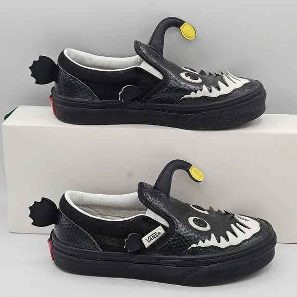 Vans K Classic Slip-ON Anglerfish KIDS &quot; The Monster&quot; Shoes Size 1