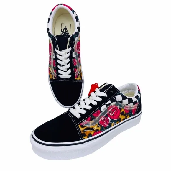 Vans Old Skool Rose Animal Checkerboard Skateboard Sneaker